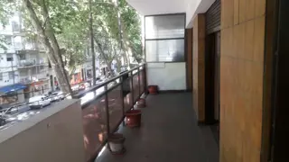 ALQUILO DEPTO 3 AMB C/COCHERA BALVANERA foto 3
