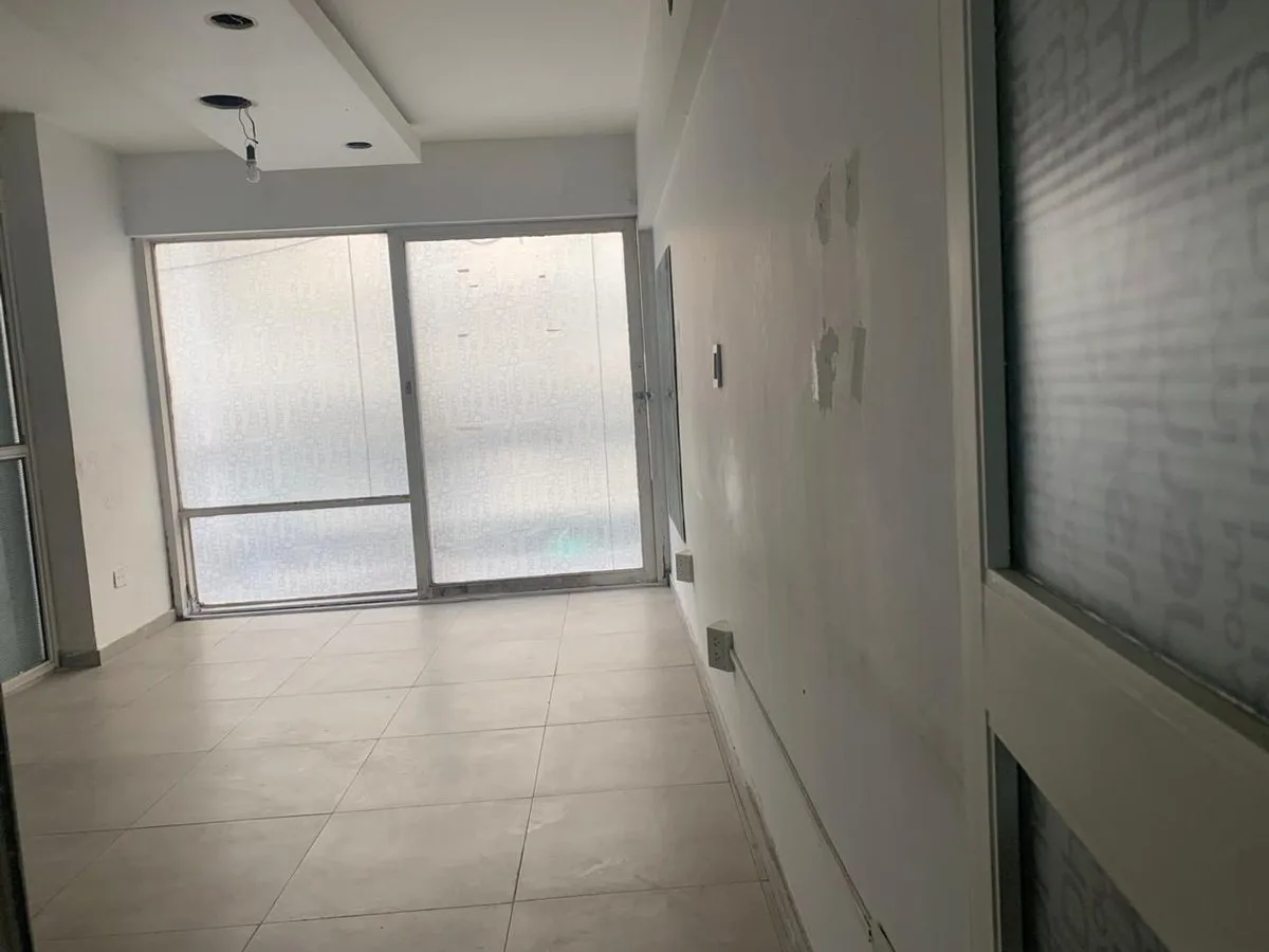 Venta deprtamento 4 Ambientes Balcon San Nicolas foto 4