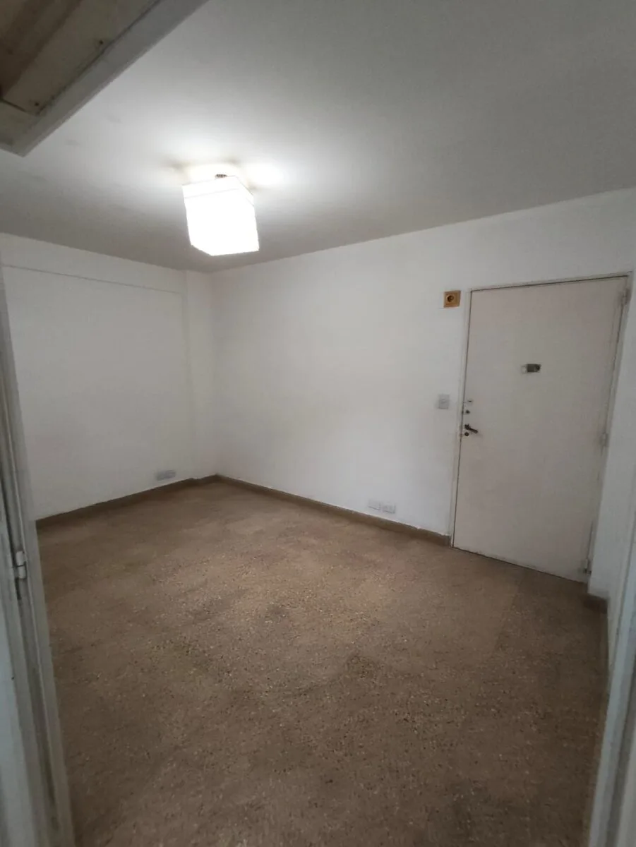 Venta de departamento en Liniers foto 4