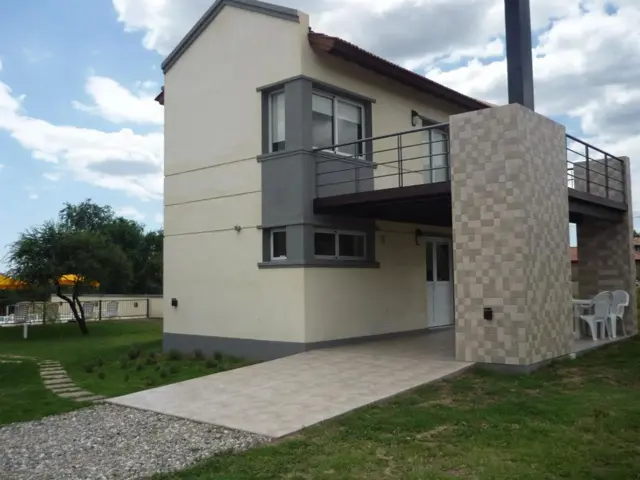 Complejo Casanovas - 4 Cabañas - Piscina - Categoría