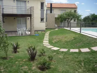Complejo Casanovas - 4 Cabañas - Piscina - Categoría foto 3