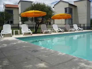 Complejo Casanovas - 4 Cabañas - Piscina - Categoría foto 5