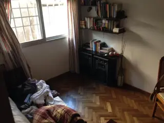 CASA DE PLANTA ALTA Y GALPON CON LOCAL A LA CALLE foto 5