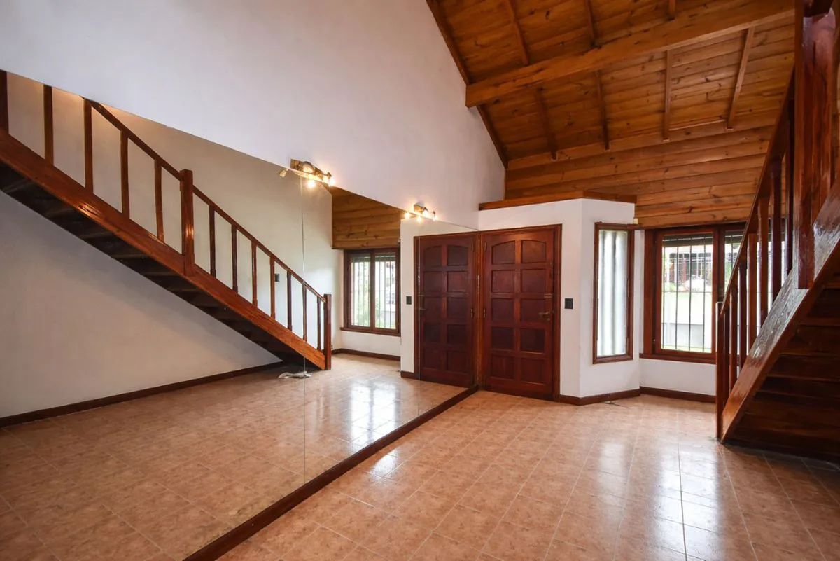 VENTA CASA 4 AMBIENTES EN COLINAS DE PERALTA RAMOS foto 4