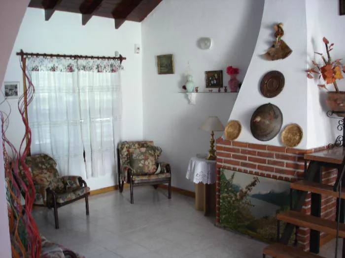 4-bedroom house in Miramar – photo 4 of 12