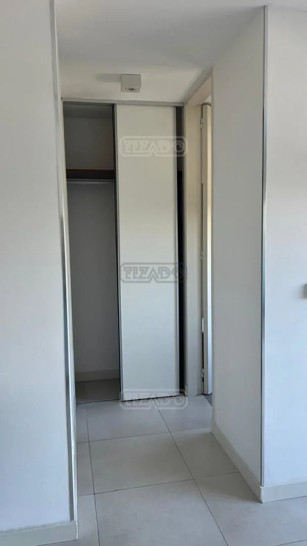 Del Lago Condominium foto 5