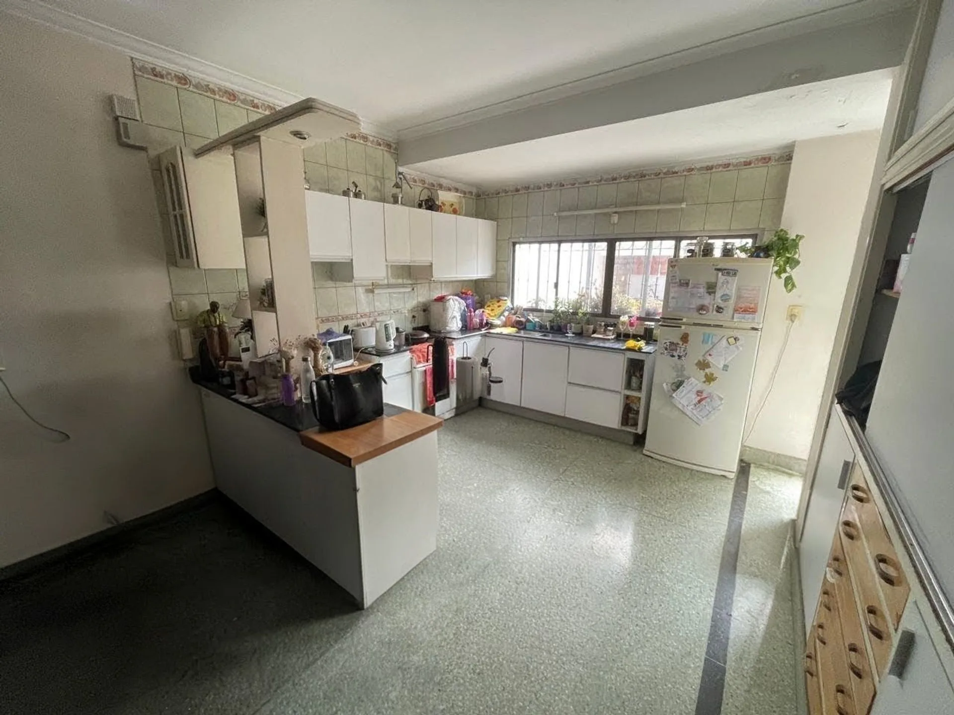 CASA 3 DORMIS VENTA Y PERMUTA COCHERA B PARQUE foto 4