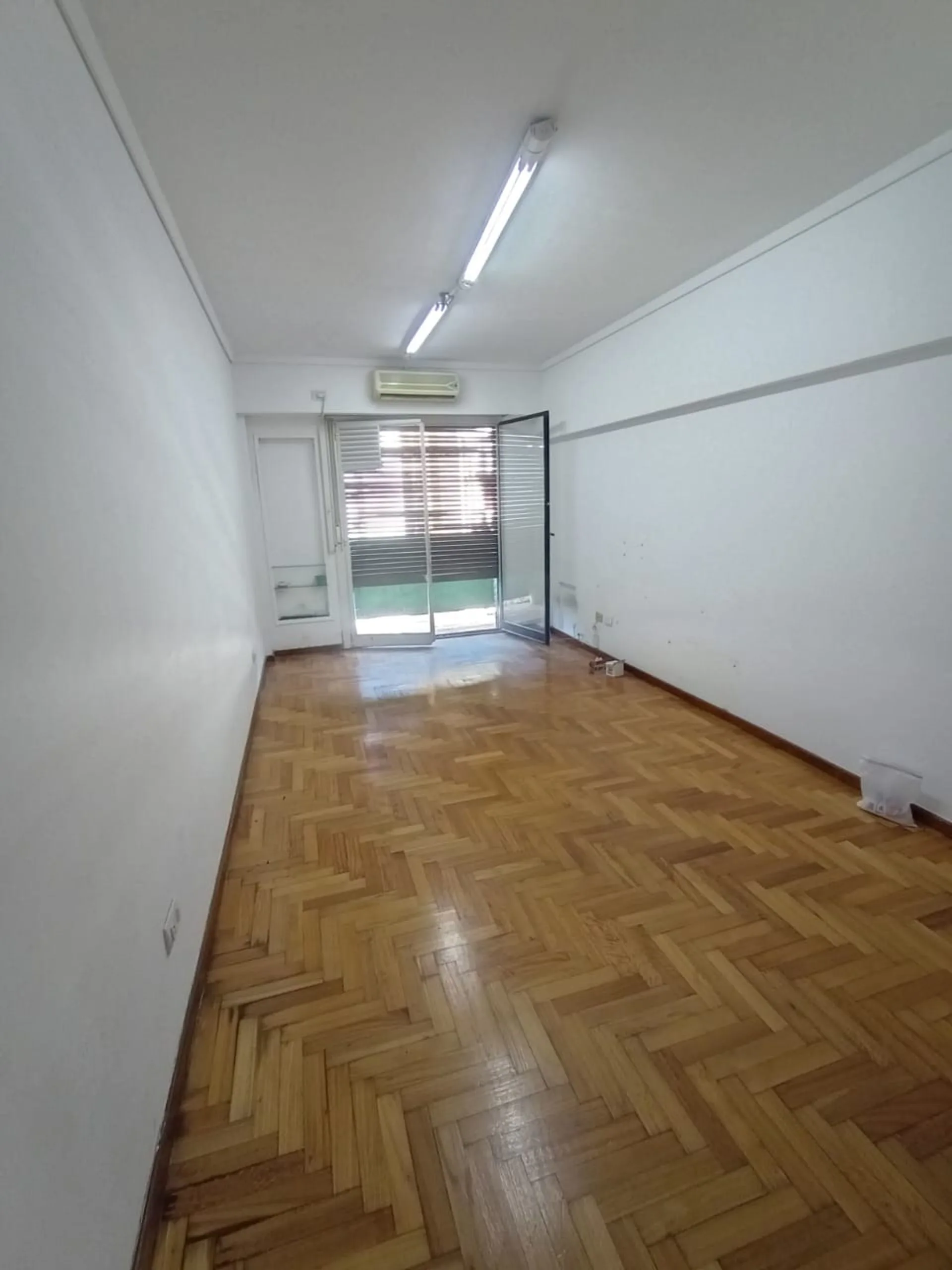 Alquiler Depto. 3 Ambientes C/Balcón - Belgrano foto 2