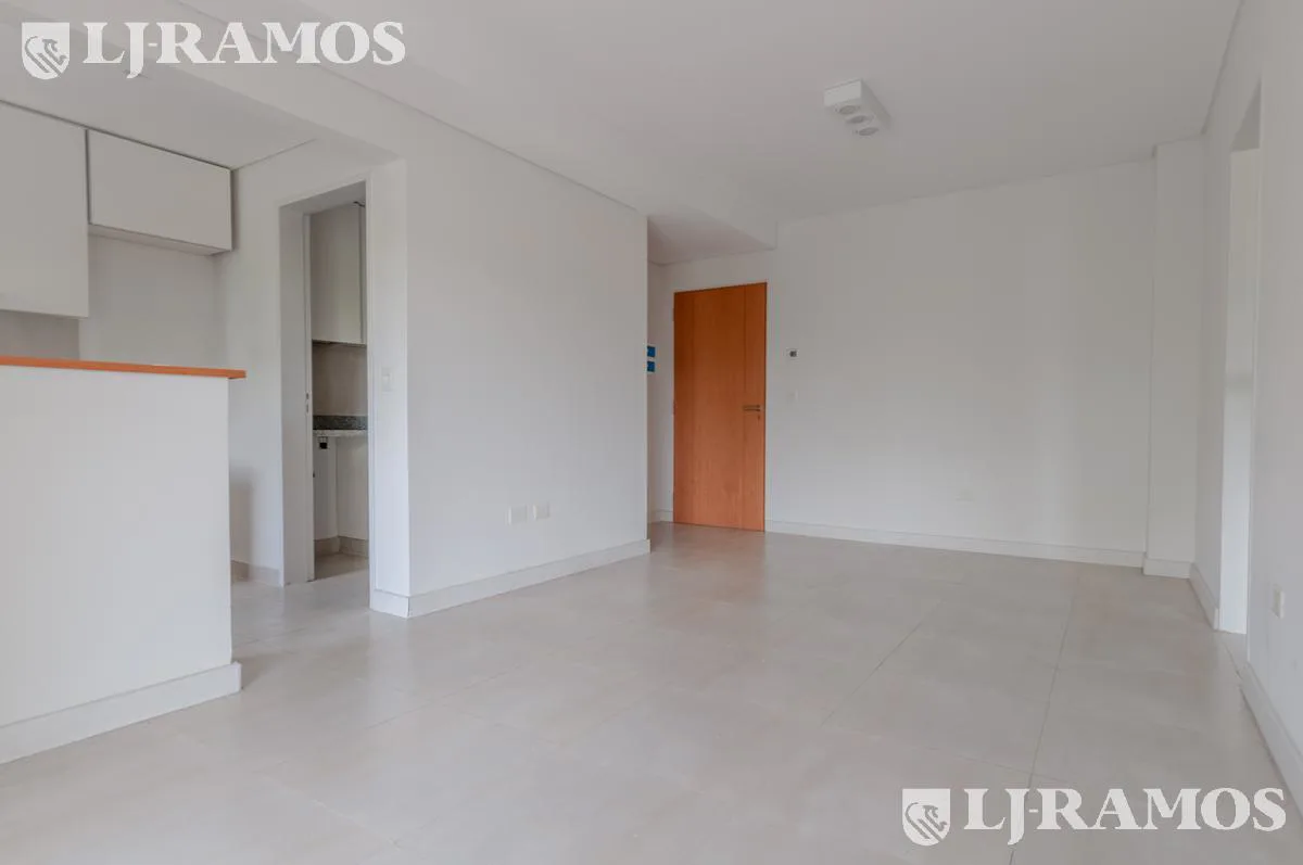 LJ RAMOS | Departamento | La Magdalena, KM 38.5, Pilar foto 3