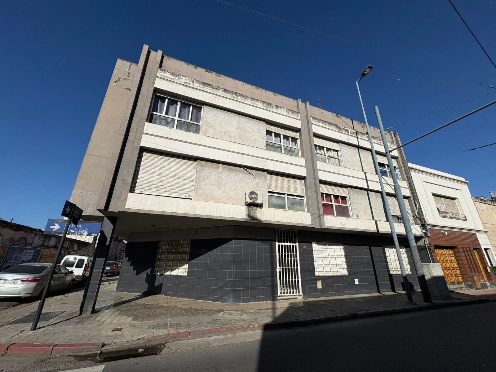 Departamento en Alquiler | 2 Dormitorios | Centro | Planta Baja con Patio | Cocina Separada foto 3