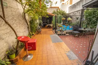 Hermosa Casa 8 Ambientes con Patio y Terraza - 3 Plantas - Destino comercial - 320m² - Palermo foto 3