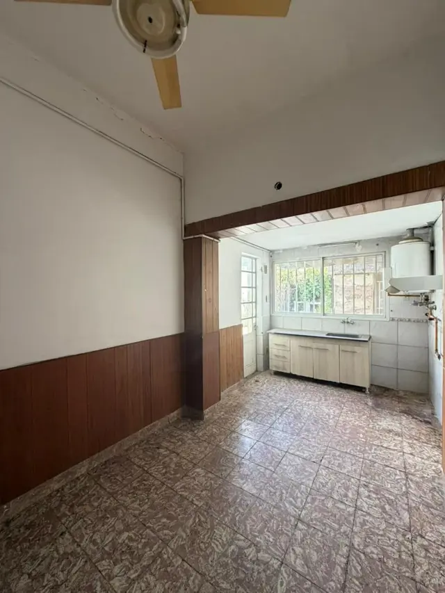 REMAX VENDE/CASA 2 DORMI/APTA CREDITO/CENTRICA