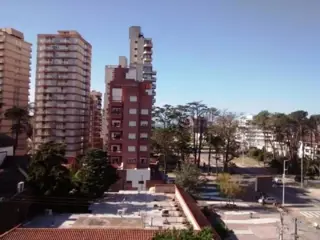 Semipiso en pleno centro de Pinamar.. Departamento en Venta. foto 5