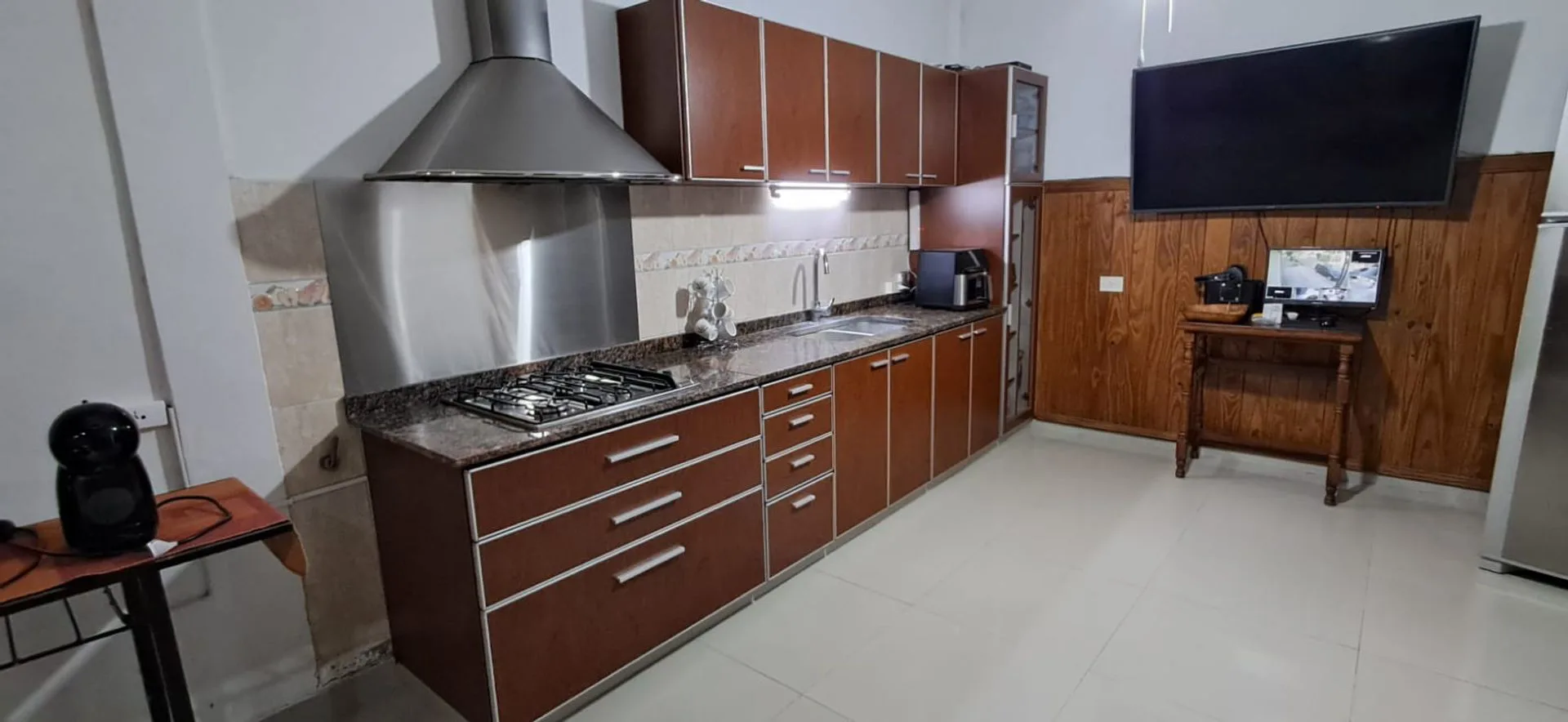 CASA 5 AMBIENTES CON QUINCHO+ CASA ADELANTE. foto 3