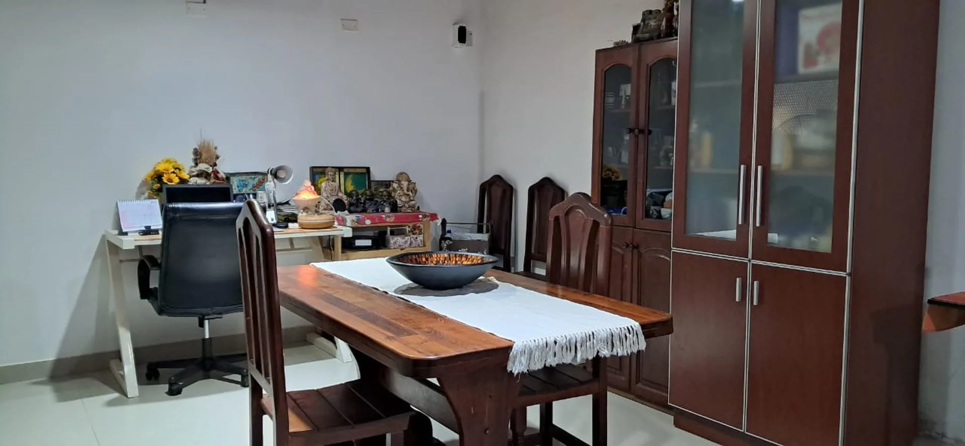 CASA 5 AMBIENTES CON QUINCHO+ CASA ADELANTE. foto 4