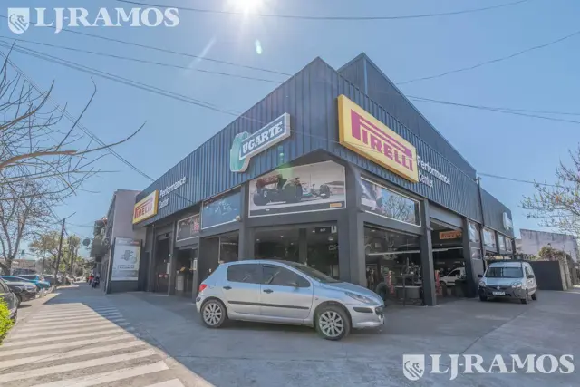 Excelente Local en Alquiler en San Isidro