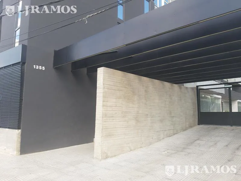 Departamento de 3 ambientes en alquiler en Riverside. foto 4