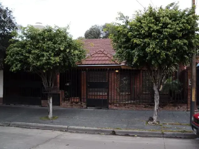 Casa en Venta en Castelar, Morón, Buenos Aires