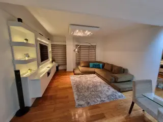VENTA TRIPLEX EN RAMOS MEJIA foto 4