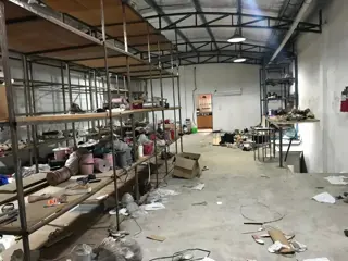GALPÓN 650 m2 - ZONA INDUSTRIAL - IDEAL FABRICA DE CALZADOS foto 2