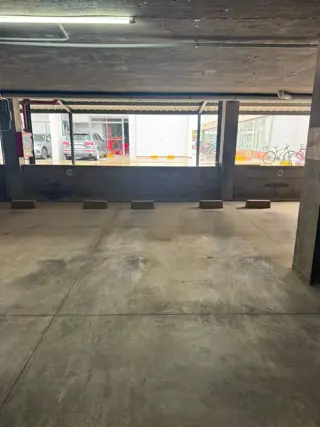 Se ALQUILA excepcional semipiso de categoría en Amarras Center - Torre IV, 2 dormitorios + cochera. foto 1