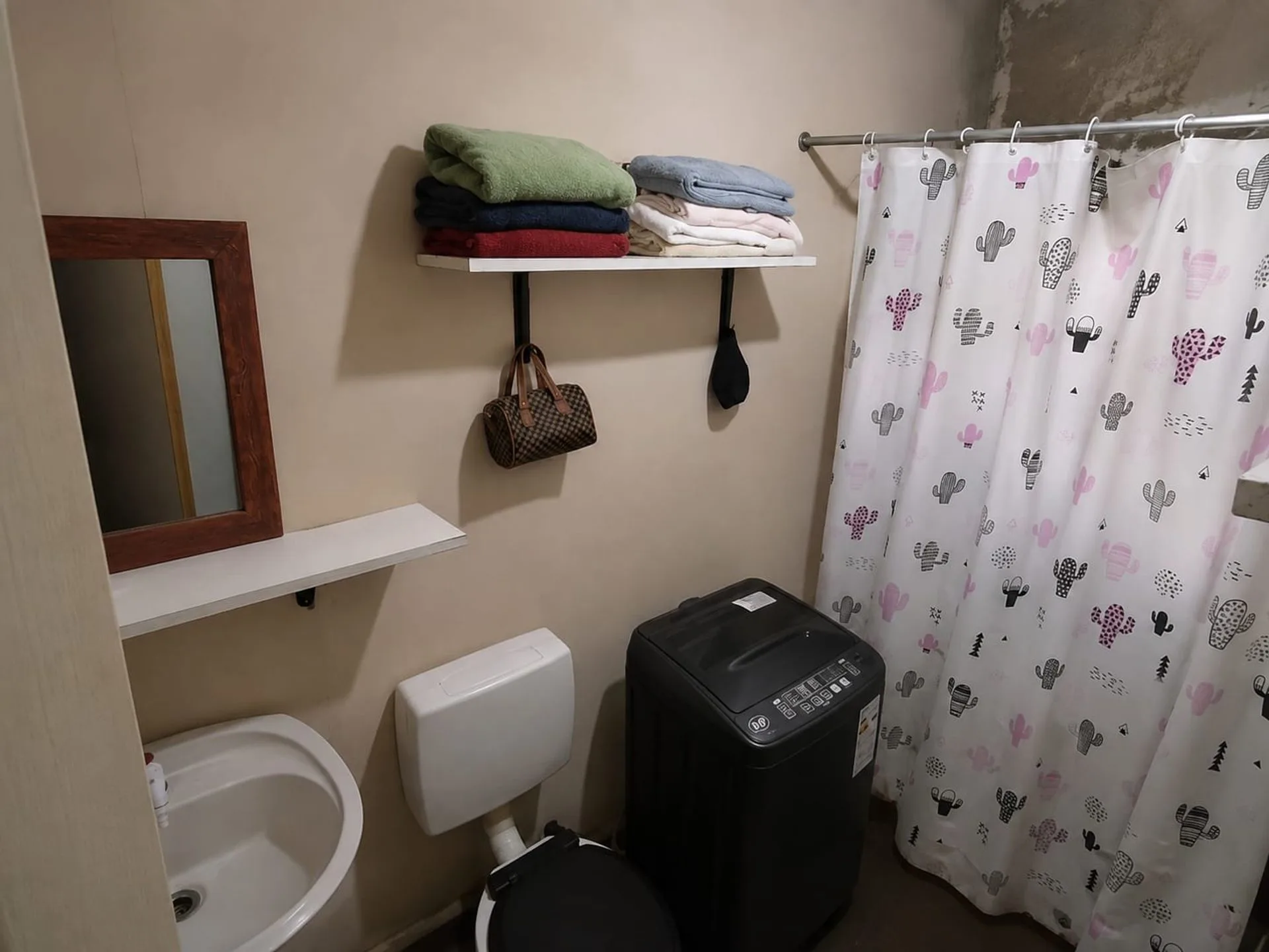 Venta casa monoambiente El Tejado foto 5