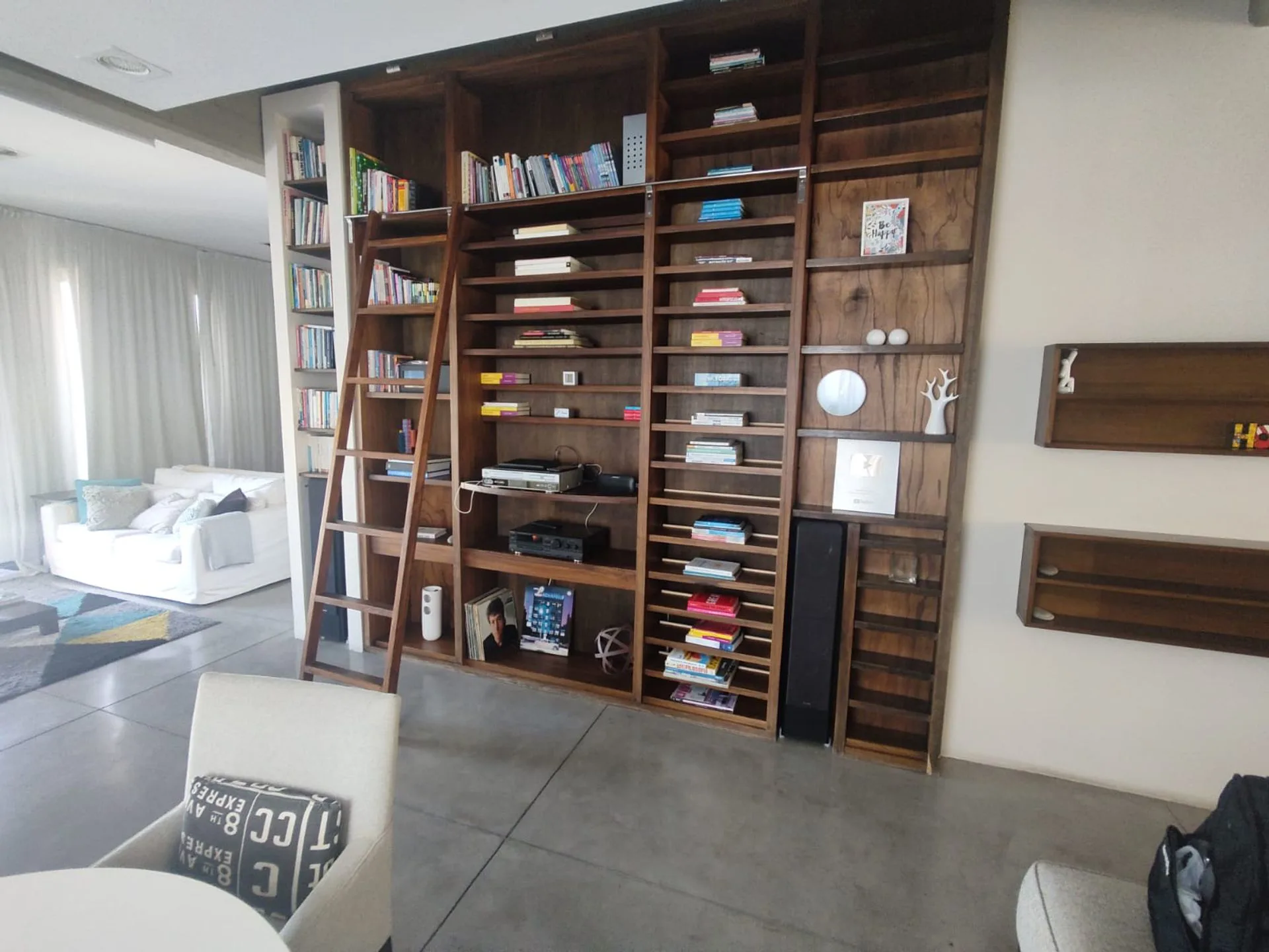 VENTA DEPTO EN PALERMO COCHERA PILETA foto 4