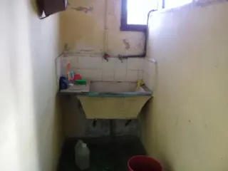 EXCELENTE DEPARTAMENTO EN PLANTA ALTA. foto 4