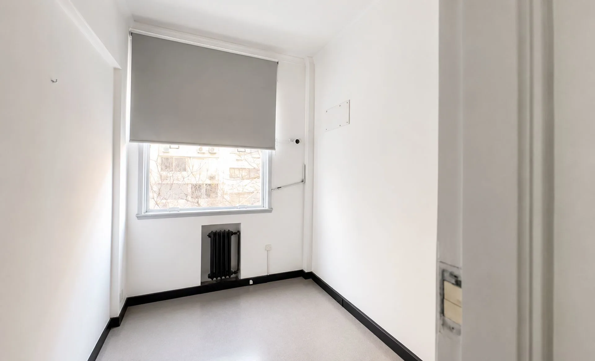 VENTA OFICINA OPORTUNIDAD AV.CORDOBA 1500 foto 3