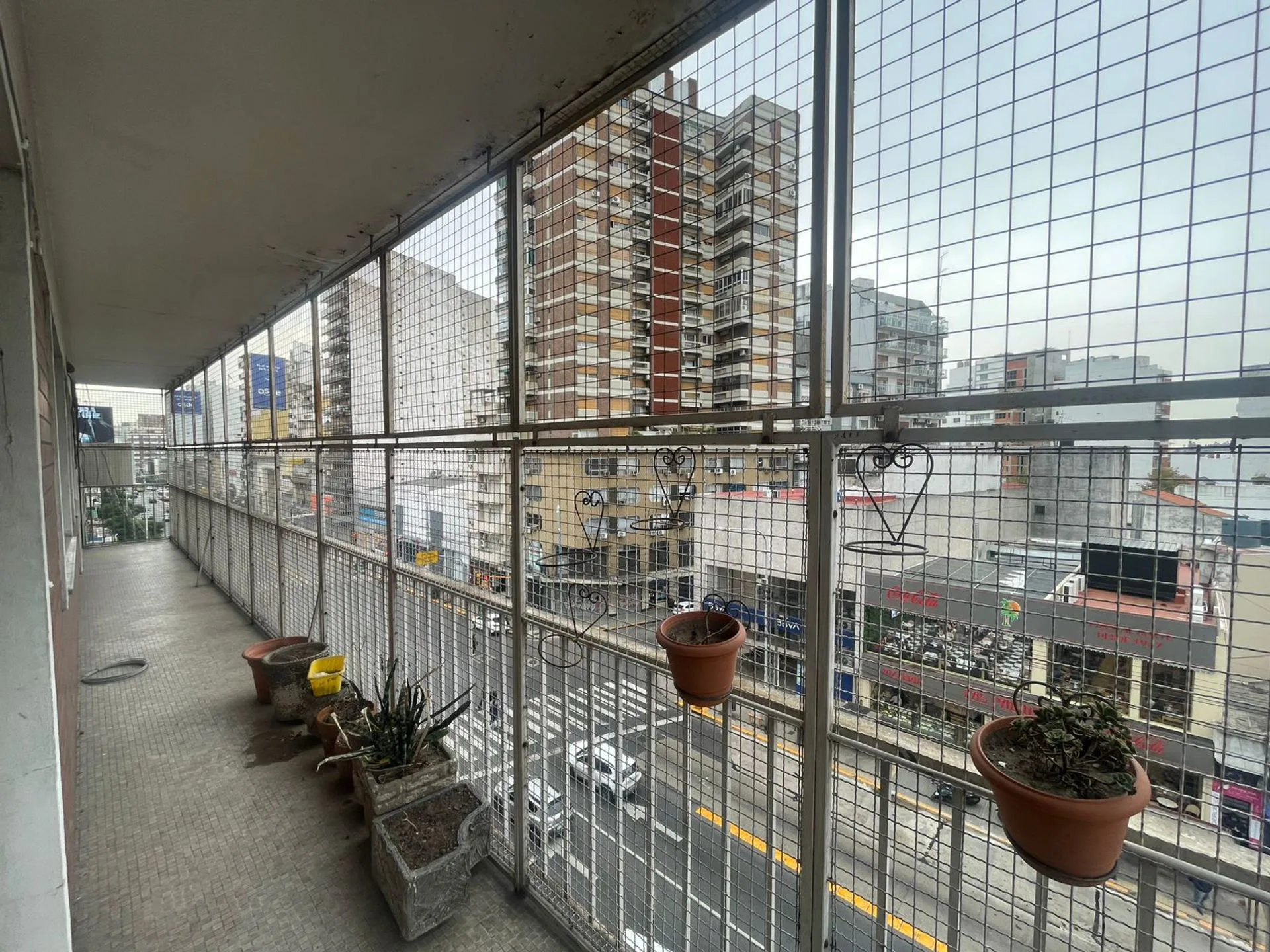 Venta Departamento 4 ambientes Avellaneda foto 3