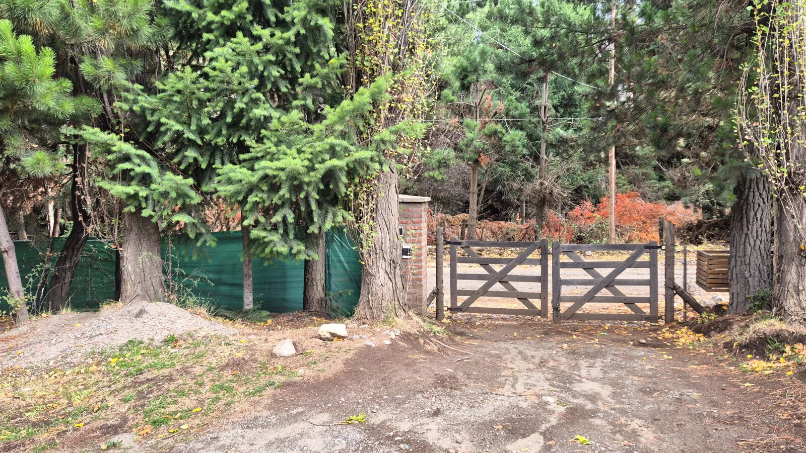 (076) EL BOLSON-Mallin Casa con terreno en condominio e 1500 mt² foto 5