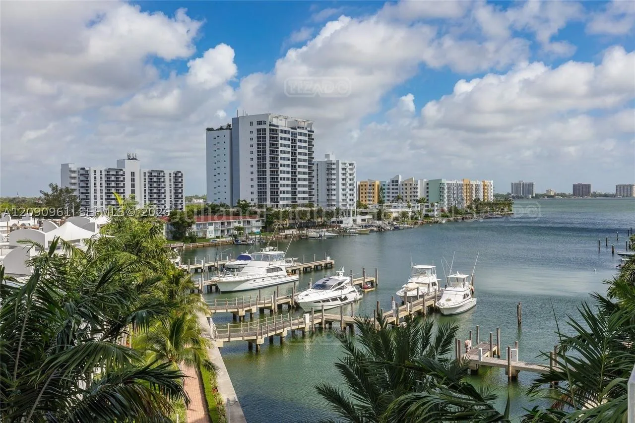 7910 Harbor Island Dr #507 7900 foto 2