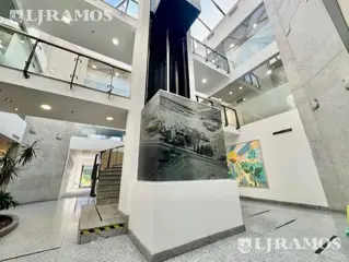 Alquiler de edificio de oficinas de en Lomas San Isidro foto 2