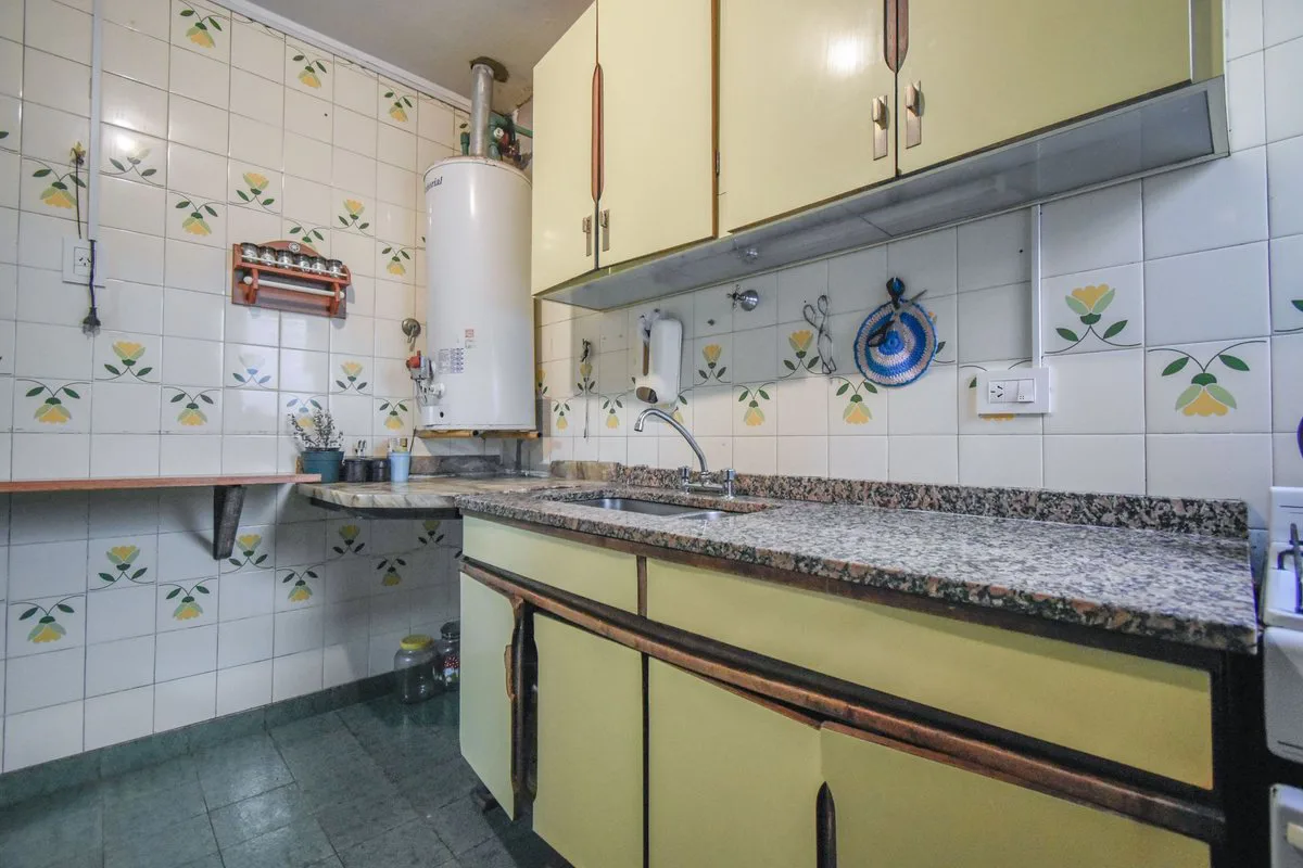 CASA EN VENTA EN ADROGUE 3 AMBIENTES CON JARDIN foto 5