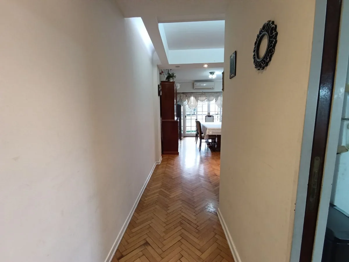 VENTA DEPTO 4 AMB. C/BALCON FLORES APTO CREDITO foto 5
