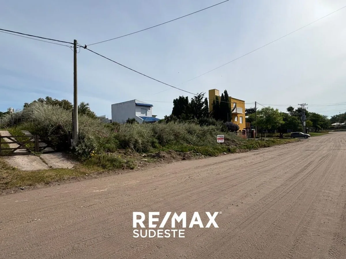 Venta Excelente Lote en Monte Hermoso foto 2