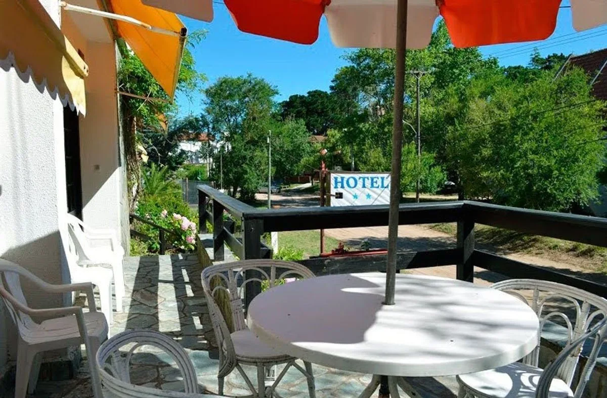 VENTA HOTEL VILLA GESELL SUR foto 3