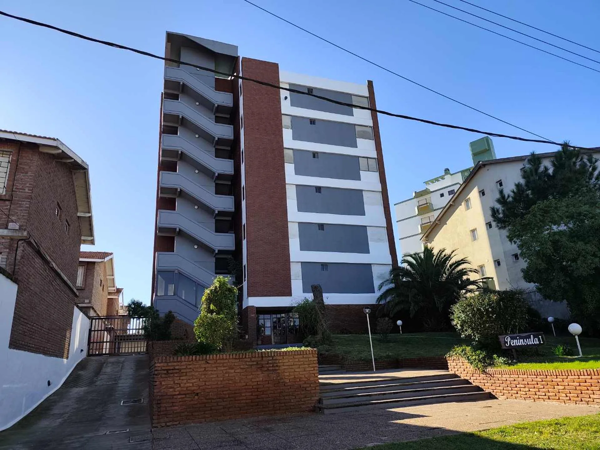 DEPARTAMENTO EN VENTA VILLA GESELL foto 2