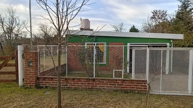 VENTA CASA 2 DORMITORIOS ANISACATE LOS TALAS