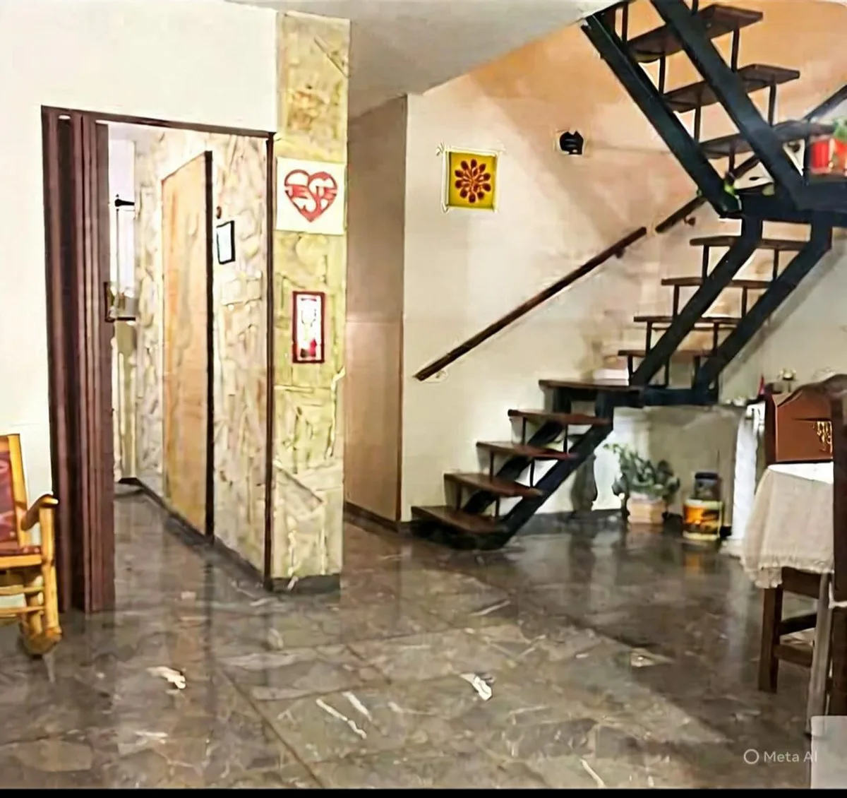 VENTA CASA SOBRE AV PELLEGRINI 5500 foto 5