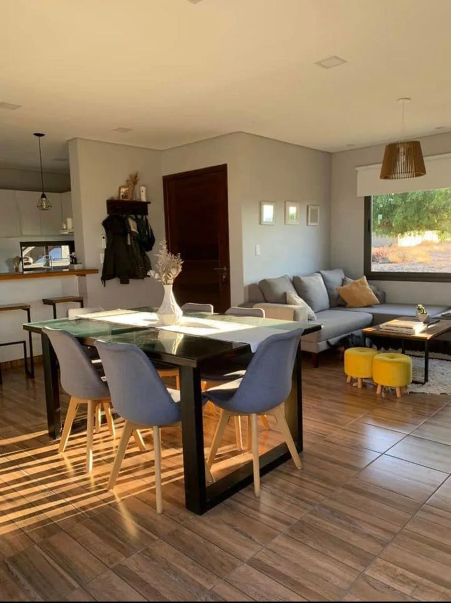 Casa 2 habitaciones en alquiler Lomas de Russell foto 2