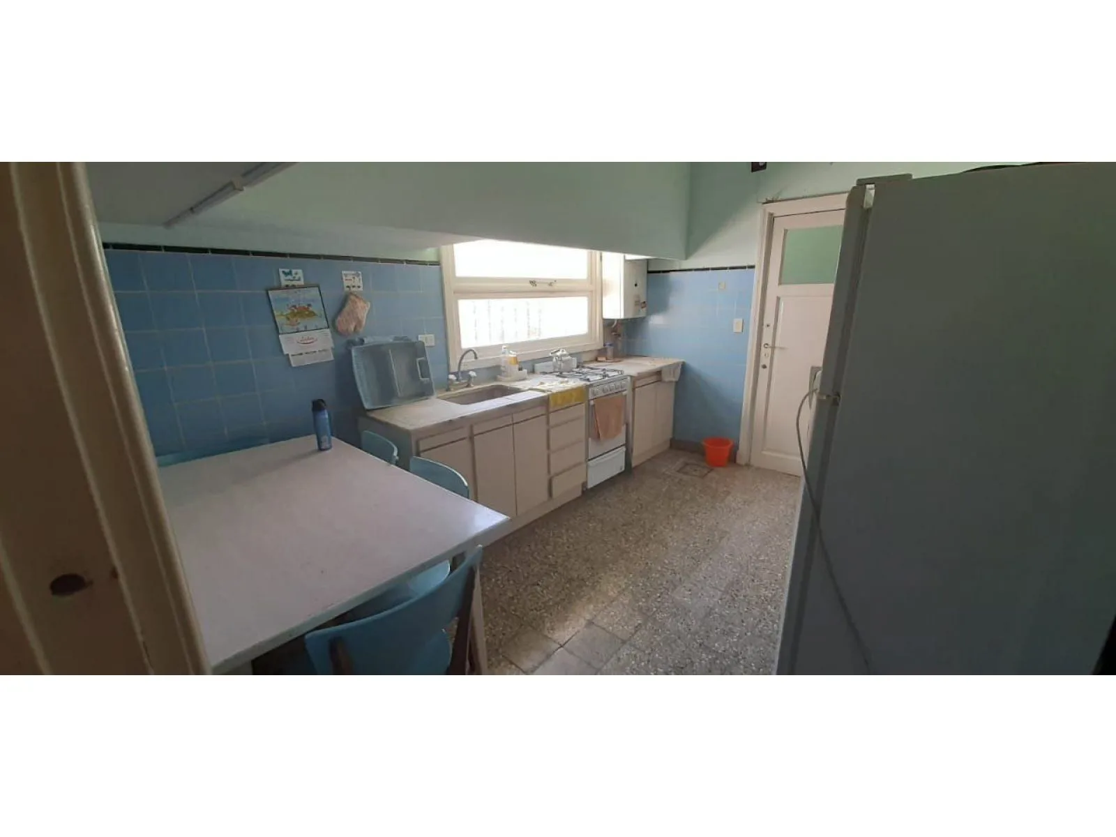 Bright 3-Bedroom Corner Chalet with Grill and Garage in Miramar – photo 12 of 30