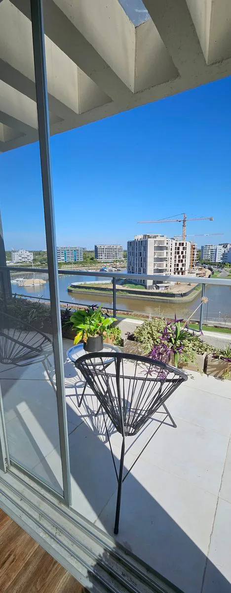 VENTA 2 AMB CON TERRAZA AL RIO/COCHERA/BAULERA foto 2