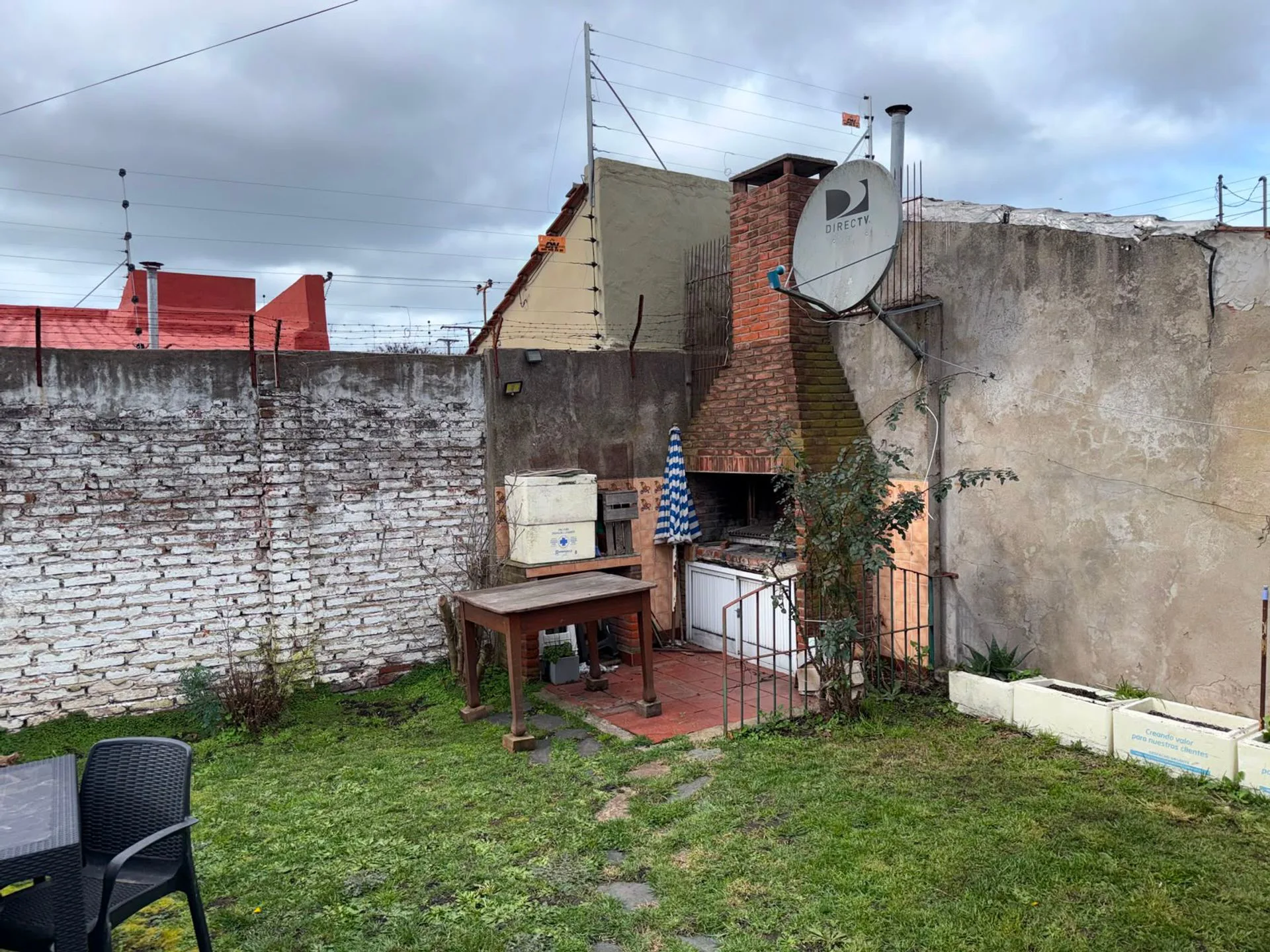CASA 3 AMBIENTES CON JARDIN Y GARAGE EN AV VERTIZ foto 5
