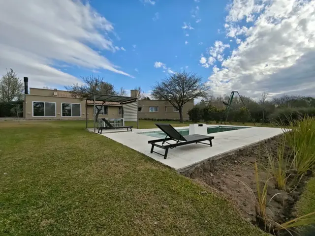 VENTA CASA 3 DORMITORIOS COUNTRY CAMPOS DEL VIRREY
