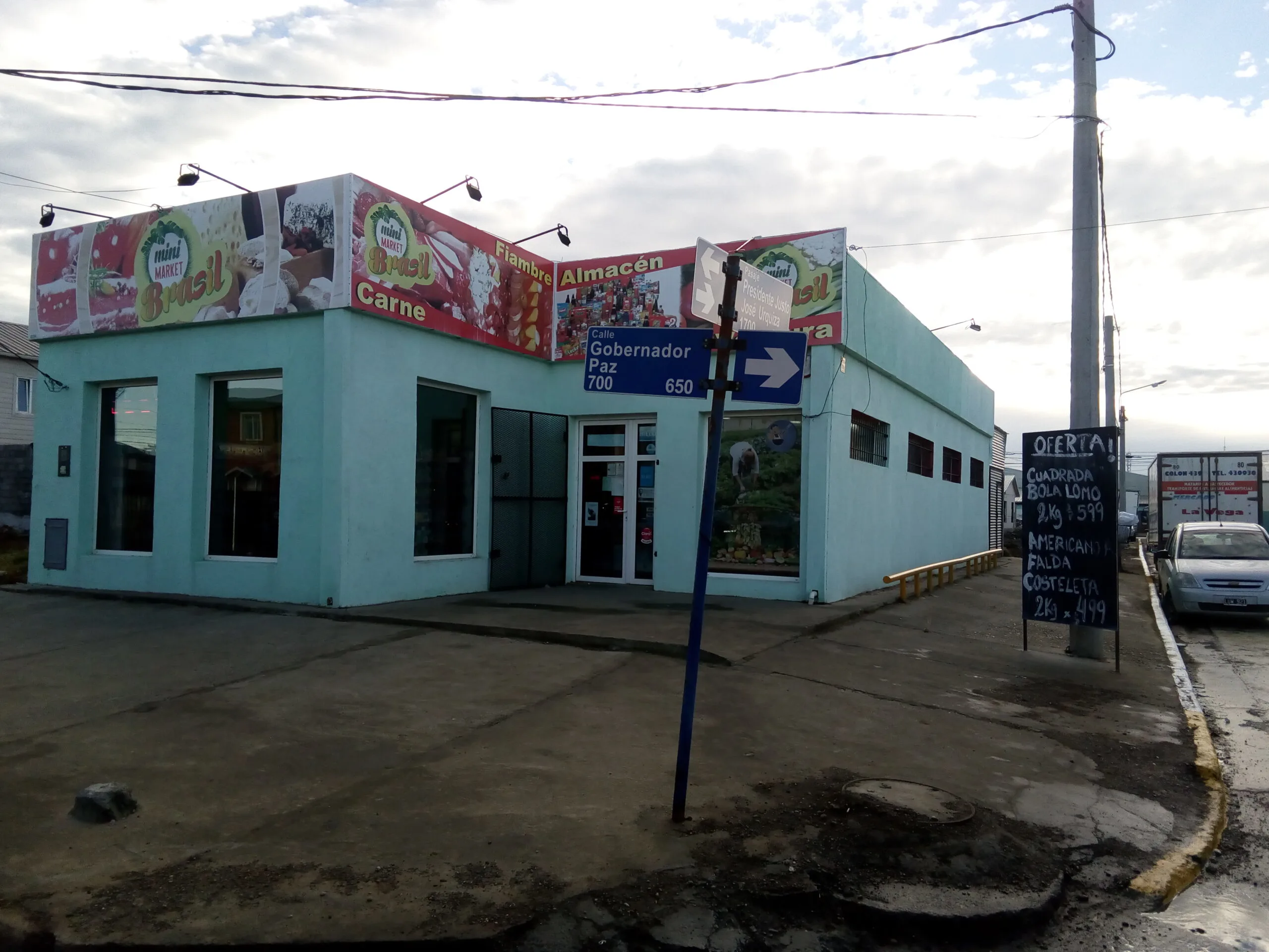 LOCAL – PJE. URQUIZA Esq. GDOR. PAZ foto 2