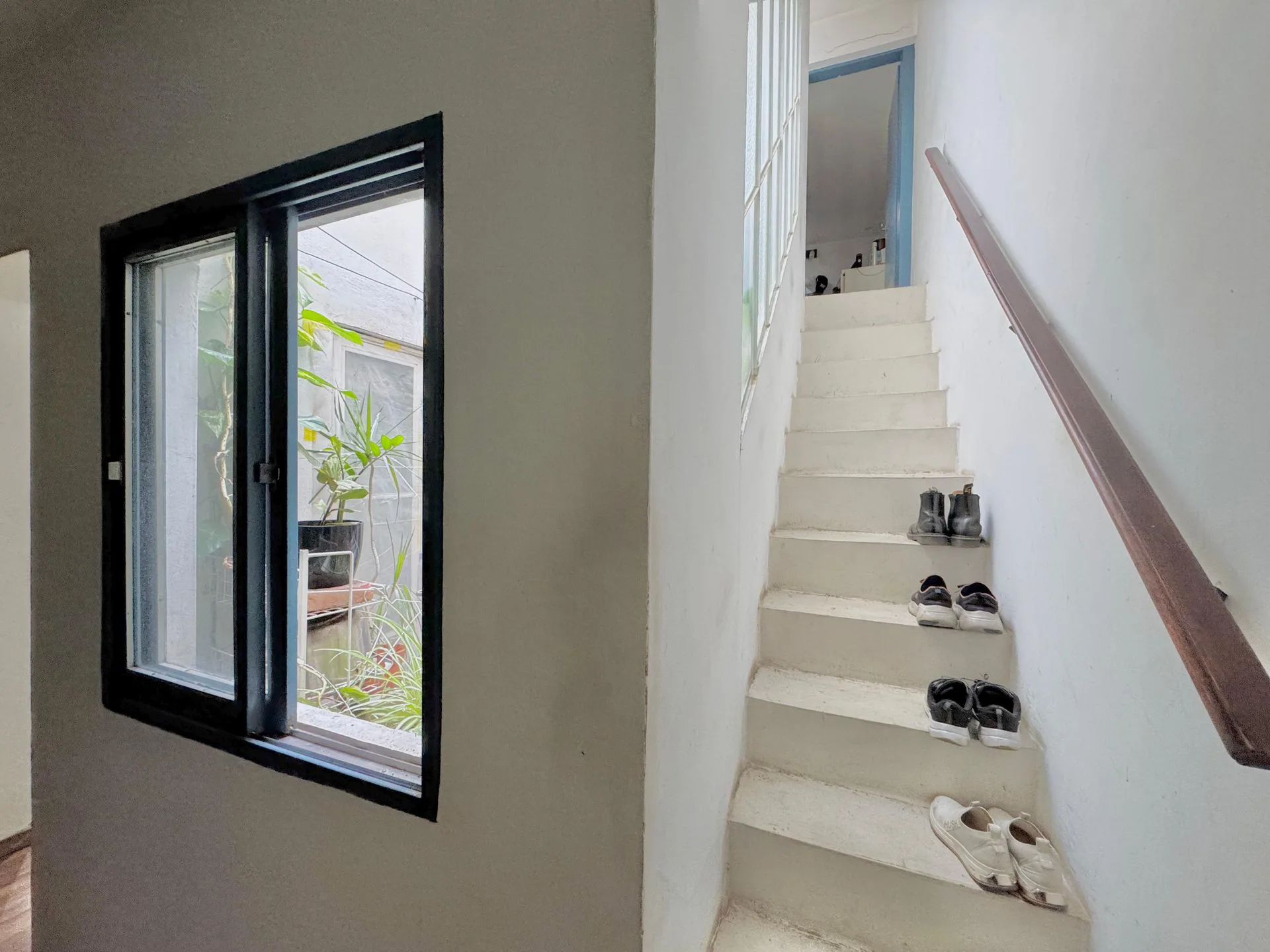VENTA PH 3 AMBIENTES FLORES PATIO SIN EXPENSAS foto 4