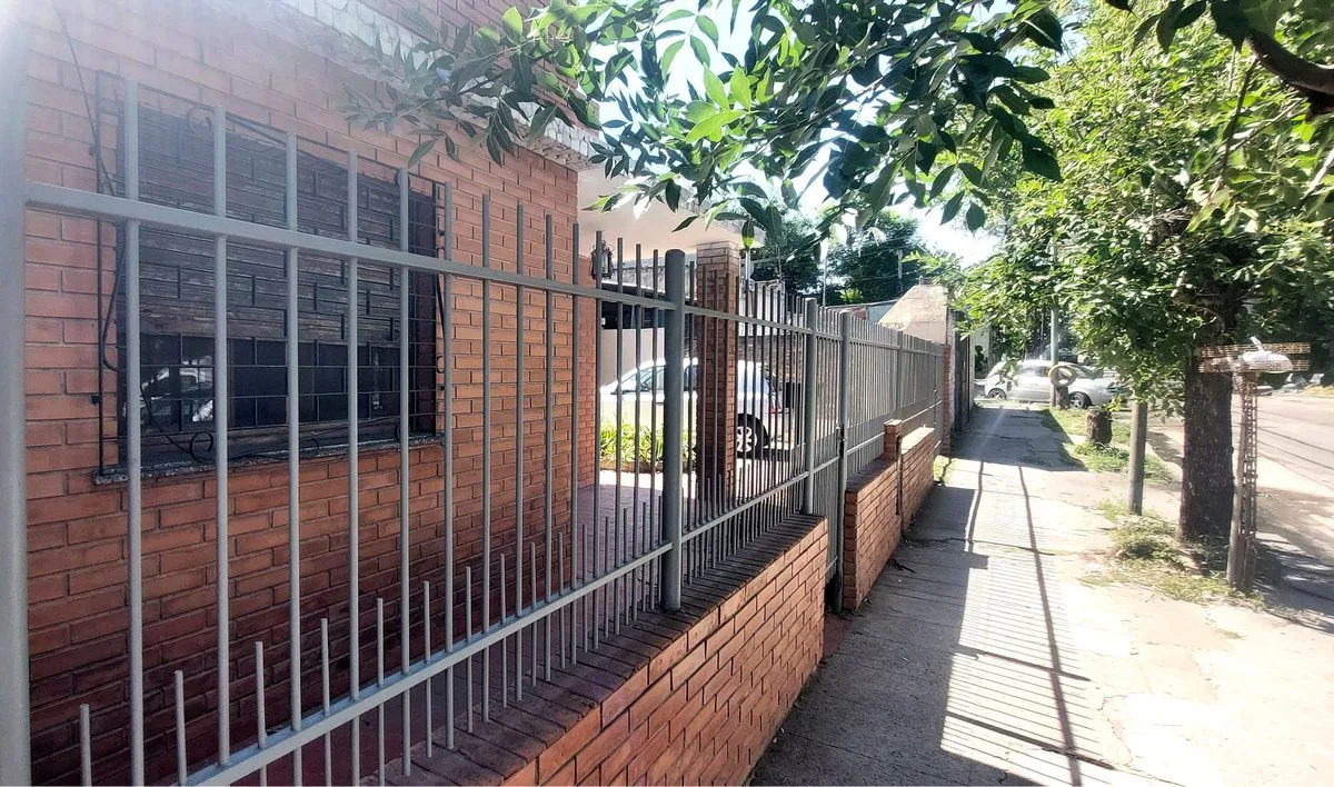 Venta Casa 3 ambientes en José León Suárez foto 3