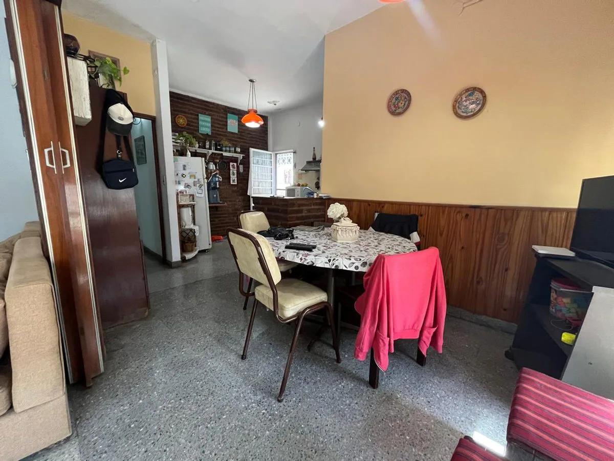 VENTA CASA 3 AMB VILLA LUZURIAGA ACEPTA PERMUTA foto 3