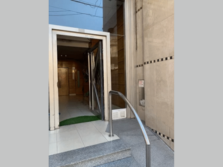 Departamento en Venta en Villa Crespo 5 ambientes 3 baños 120 m2 c balcón, al frente - Corrientes 5600 foto 2